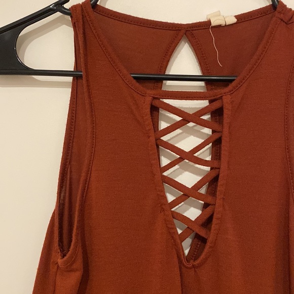 Rustic Orange Flowy Tank - Picture 2 of 3